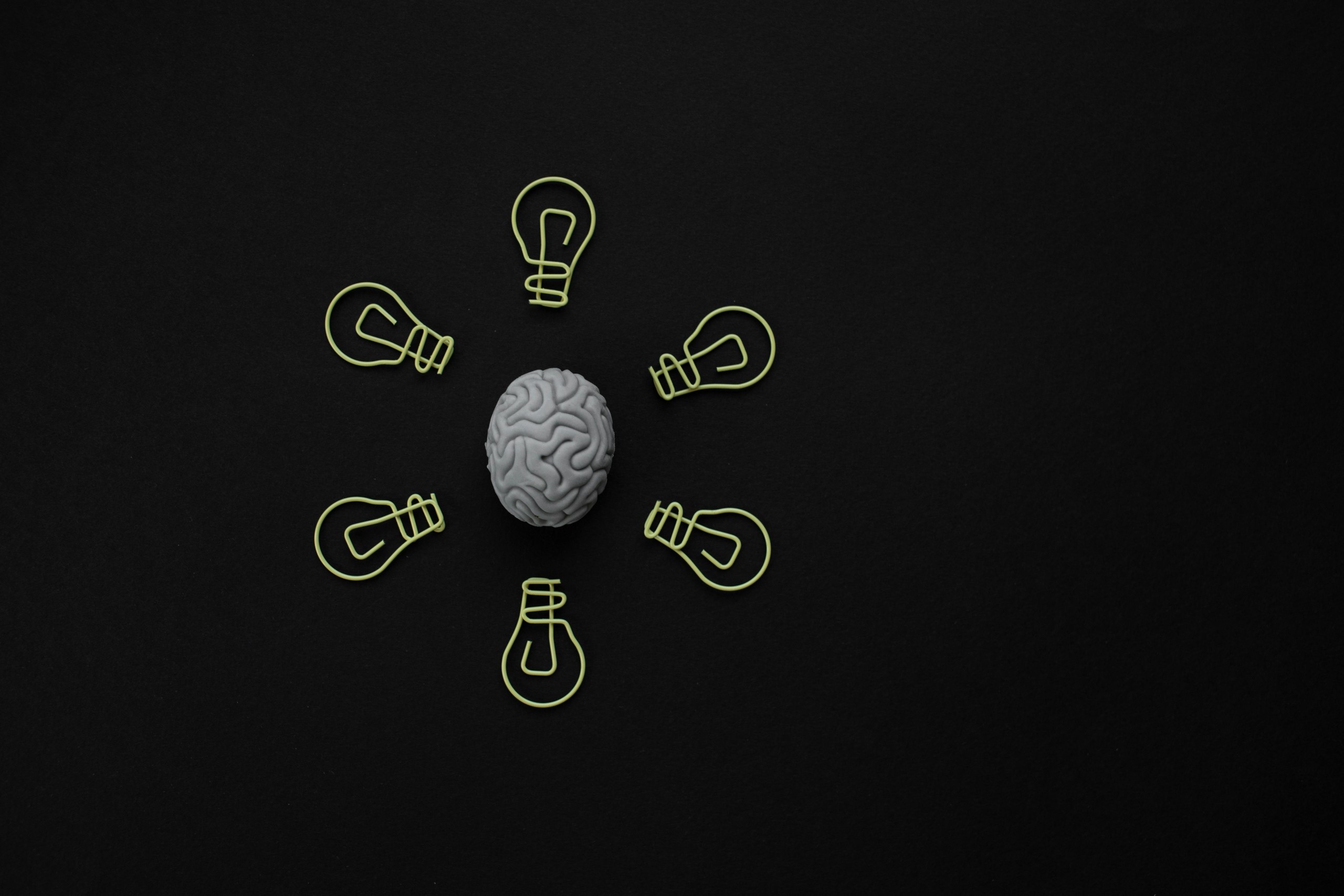 Jak funguje „digitální únava mozku“ a proč tě stojí tvořivost, energii i motivaci?