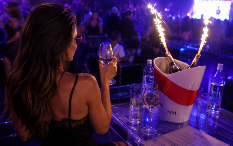 Šokující ceny ve VIP zóně Lovestreamu! Jedna láhev až na 85 000 eur.